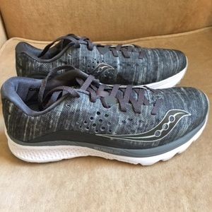 NEW Saucony Kinvara 8 Running Shoes - Gray